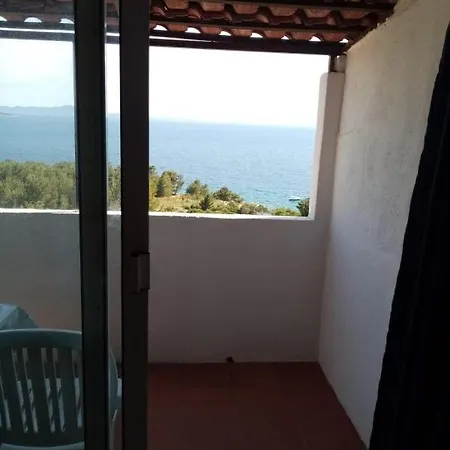 Apartment 250 Meters From Beach