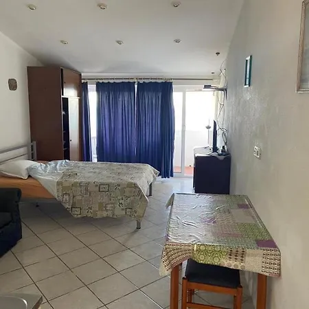 Apartment Apartment 250 Meters From Beach