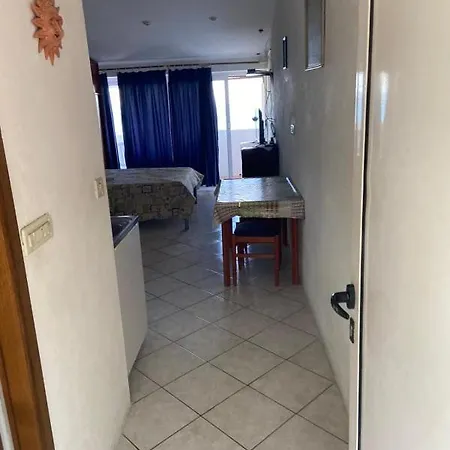 Apartment Apartment 250 Meters From Beach